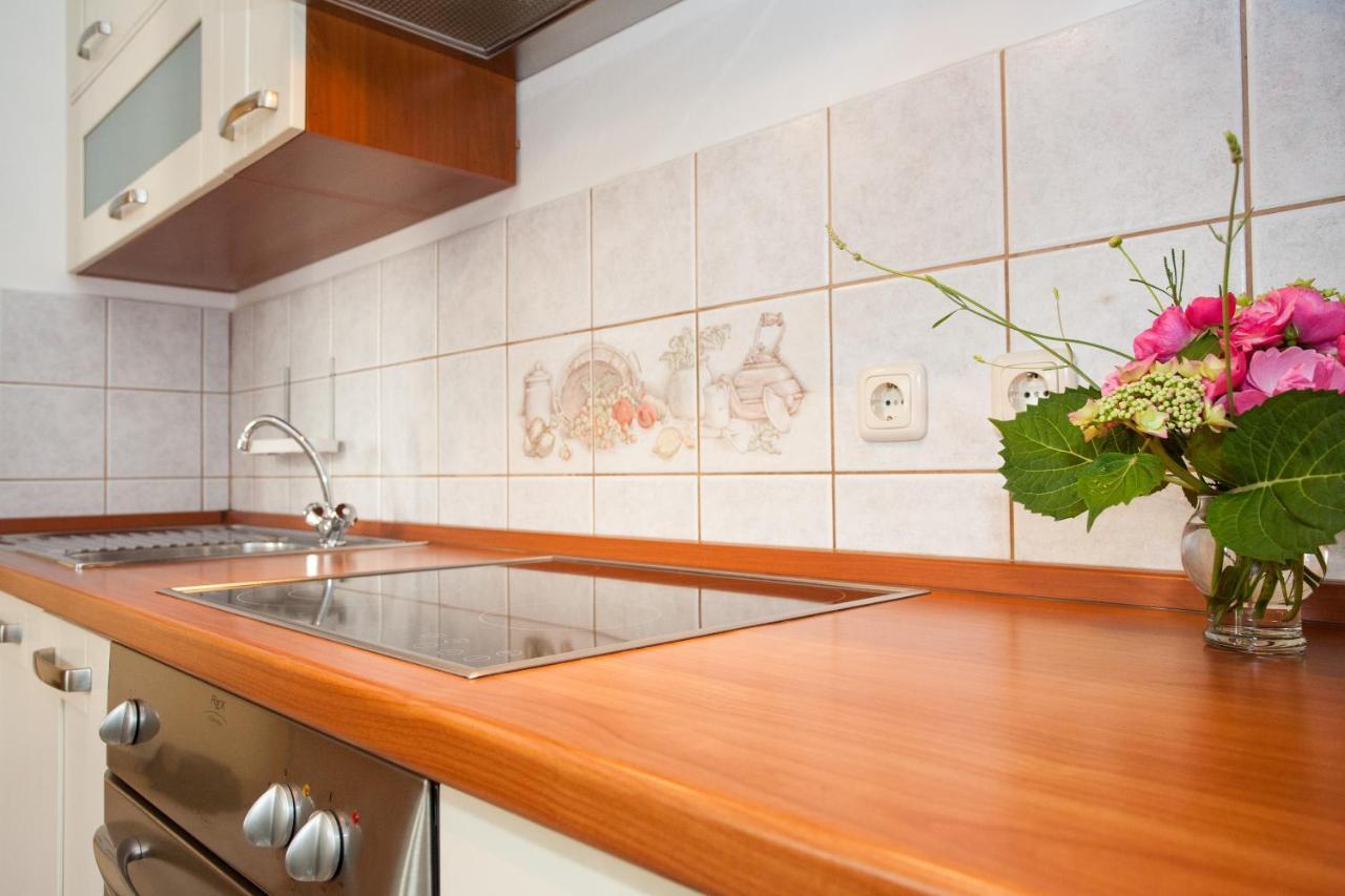 Apartments Dino คิร์ก ภายนอก รูปภาพ