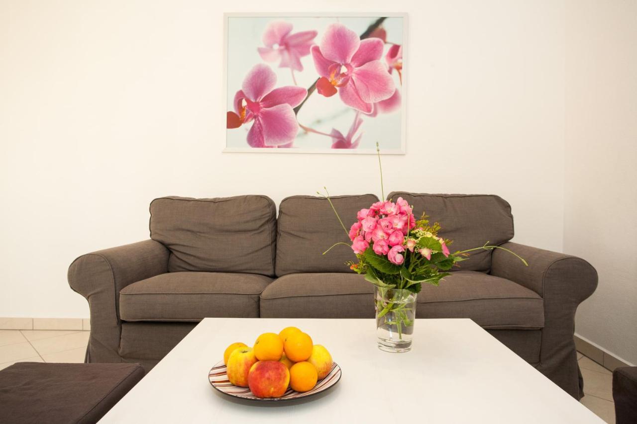 Apartments Dino คิร์ก ภายนอก รูปภาพ
